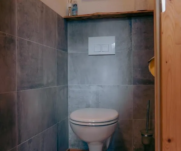 Stangllehen Huette بيت للعطل *